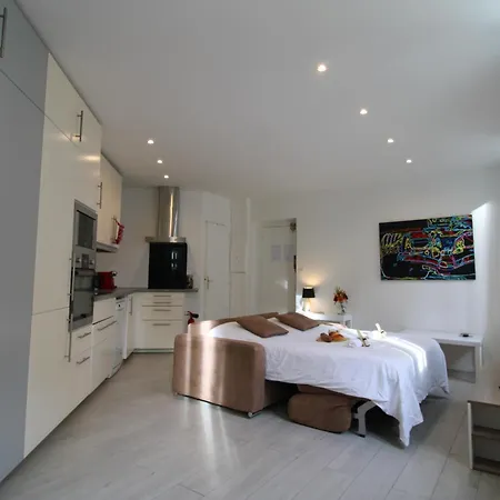 Le Clemenceau By Apirent #cosy #200m Des Plages #wifi * Cannes