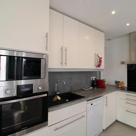 Le Clemenceau By Apirent #cosy #200m Des Plages #wifi Apartment
